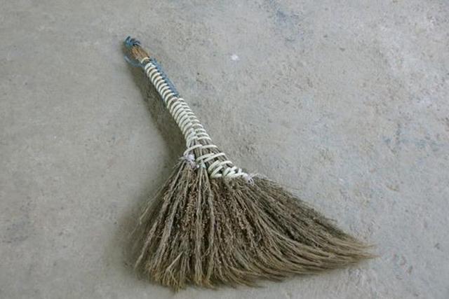 做完水泥地面后几天能做自流平,水泥地面找平和水泥自流平的区别