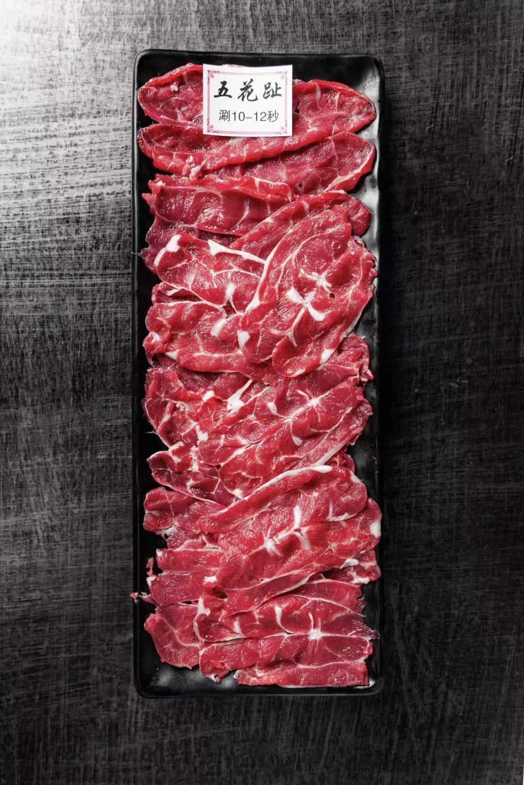 听说屯里有一家正宗潮牛，隔着屏幕也能闻到牛肉的香气