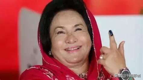 范冰冰佩戴千万宝石项链,马来西亚范冰冰服装