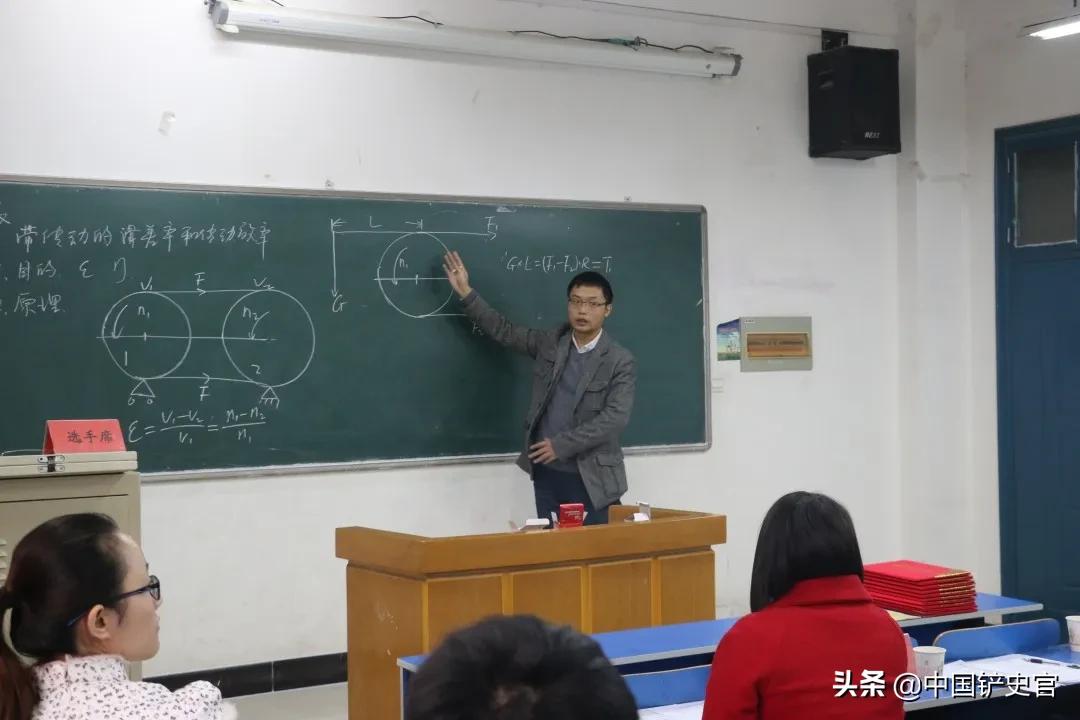 毛不易护士搞笑视频,毛不易改不掉的护士习惯