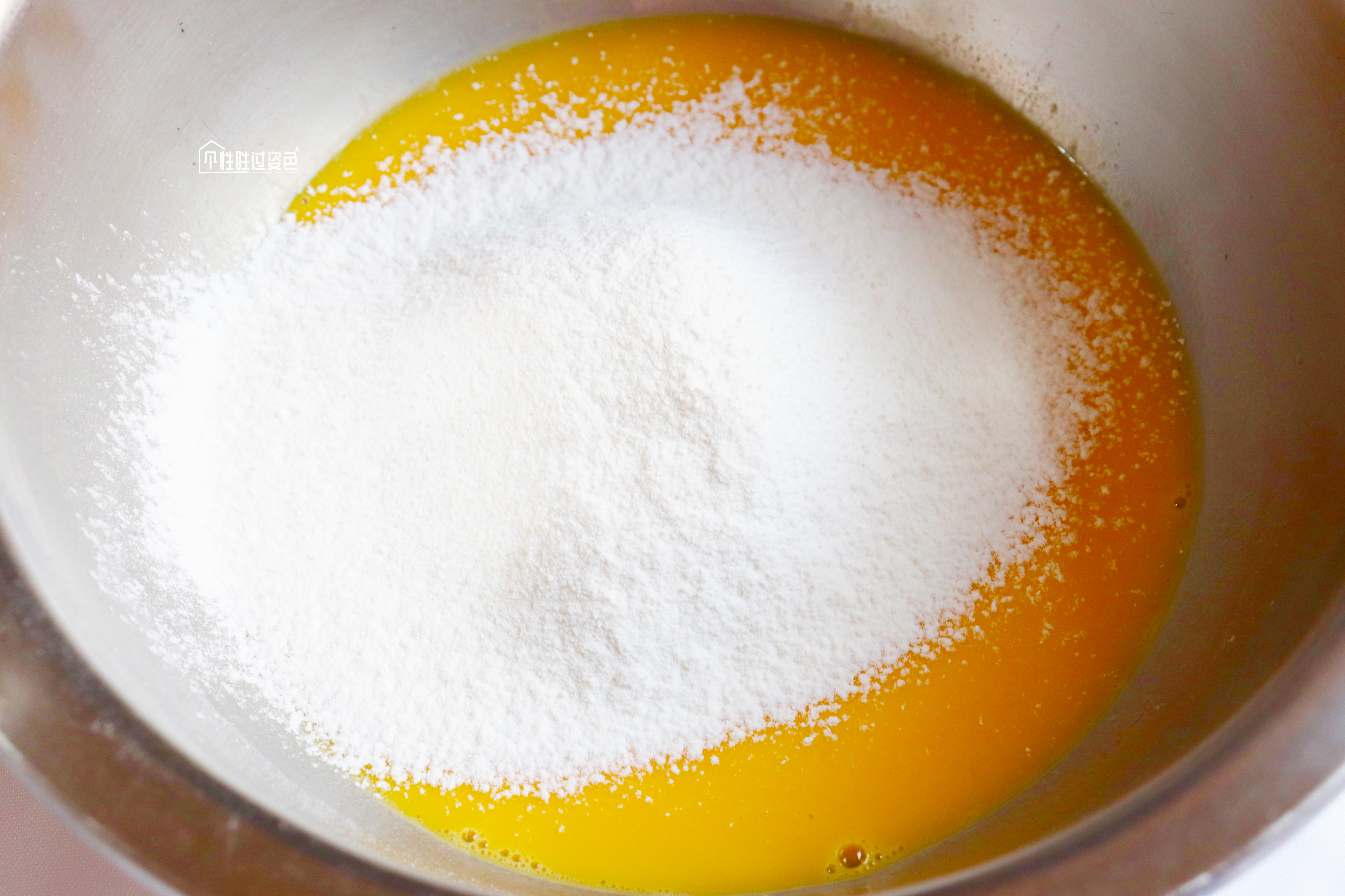 戚风蛋糕超级详细教程,细腻戚风蛋糕胚详细教程