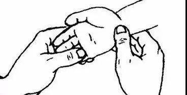 夜里睡不安稳积食推拿方法,积食睡觉不踏实