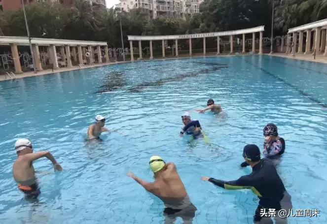 深圳游泳教练培训学校有哪些,深圳成人游泳培训班哪里好