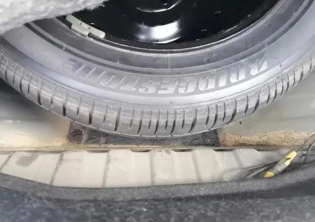 2万天籁二手车赣州,2万5的天籁二手车