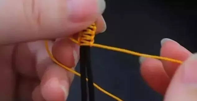 怎样编手串绳结打法图解视频,文玩核桃手串单线打结方法