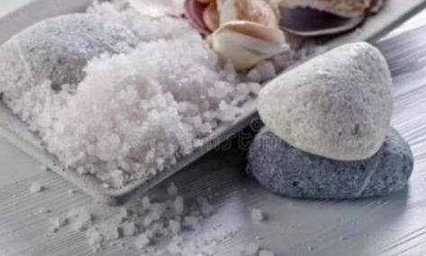 如何彻底根除脸部螨虫跟毛孔粗大,毛孔粗大螨虫打洞怎么办