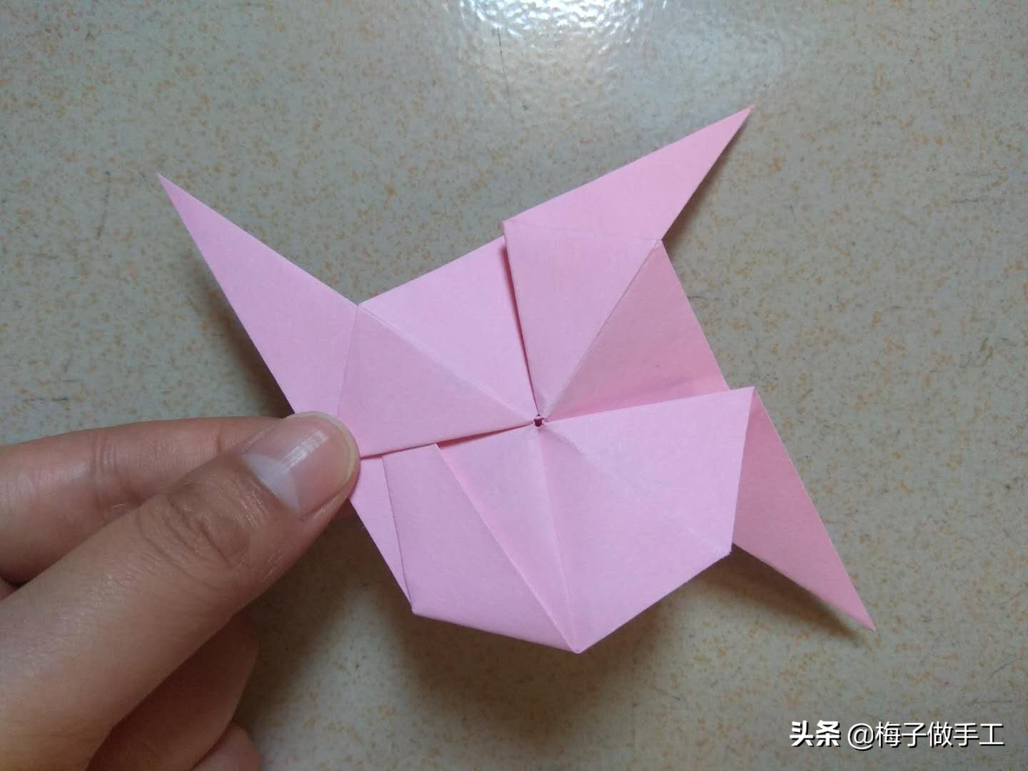 折纸手工陀螺简单一张纸,折纸陀螺一张纸做法最简单