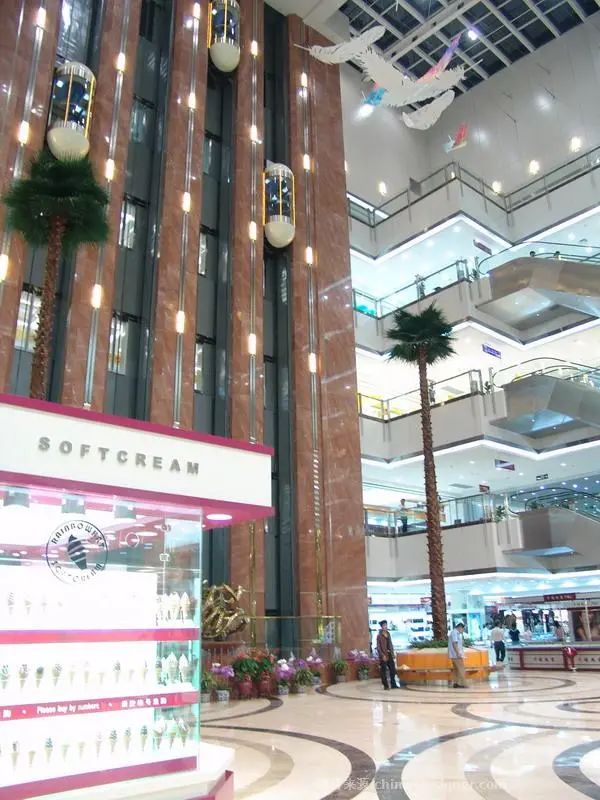 太原和信摩尔搞活动,太原和信摩尔商铺最新消息