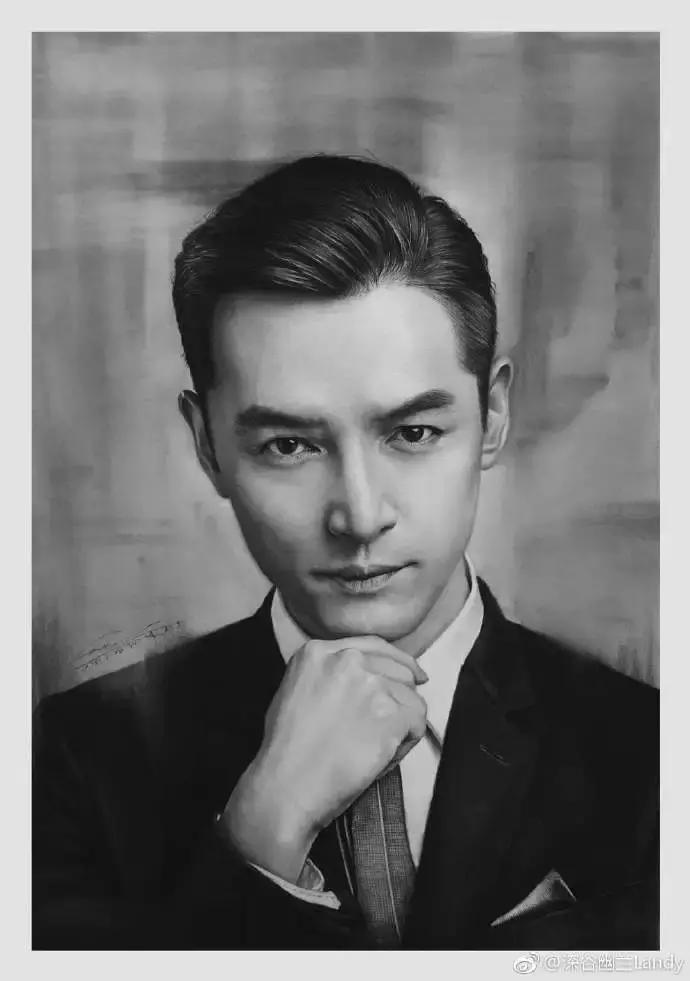 同一支炭笔，为啥人家可以吃透素描结构和质感，看完这一波你也行