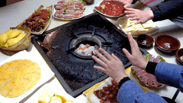 云南夫妻开小店,云南夫妇在宁德开烧烤店