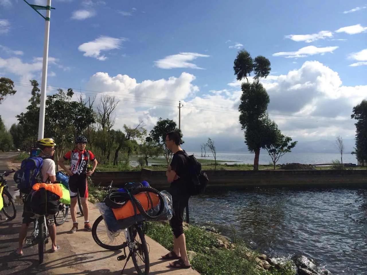 大理出发,首日骑行便几近崩溃,差点离队。