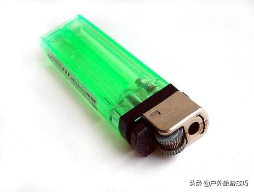 怎么用打火机里面的打火石生火,野外生存为什么用打火石