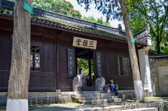 10首荡气回肠的怀古诗词,这些荡气回肠的爱国古诗词