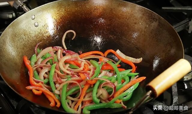 星洲炒米粉做法分享，火爆港式茶餐厅的菜，味道一流