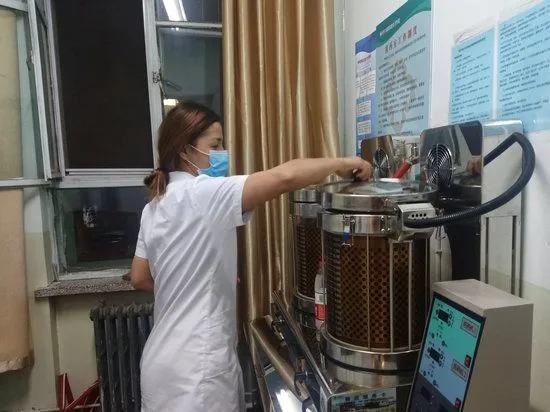 伊宁县疫情之下的我们,疫情期间医务人员不退缩