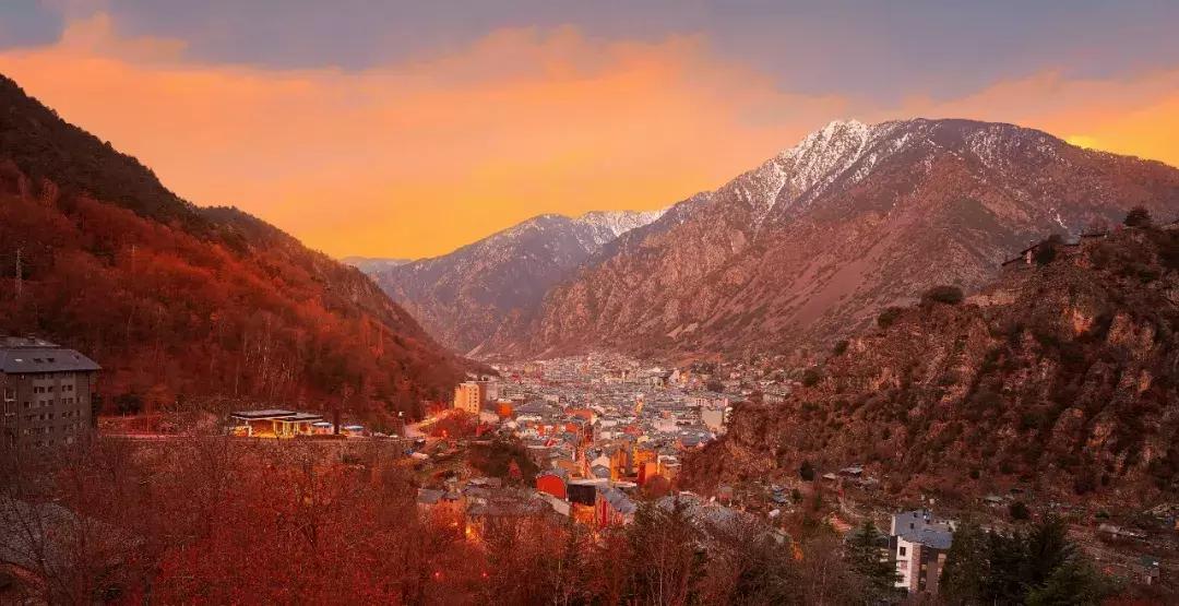 为什么微信很多人来自安道尔,微信定位安道尔