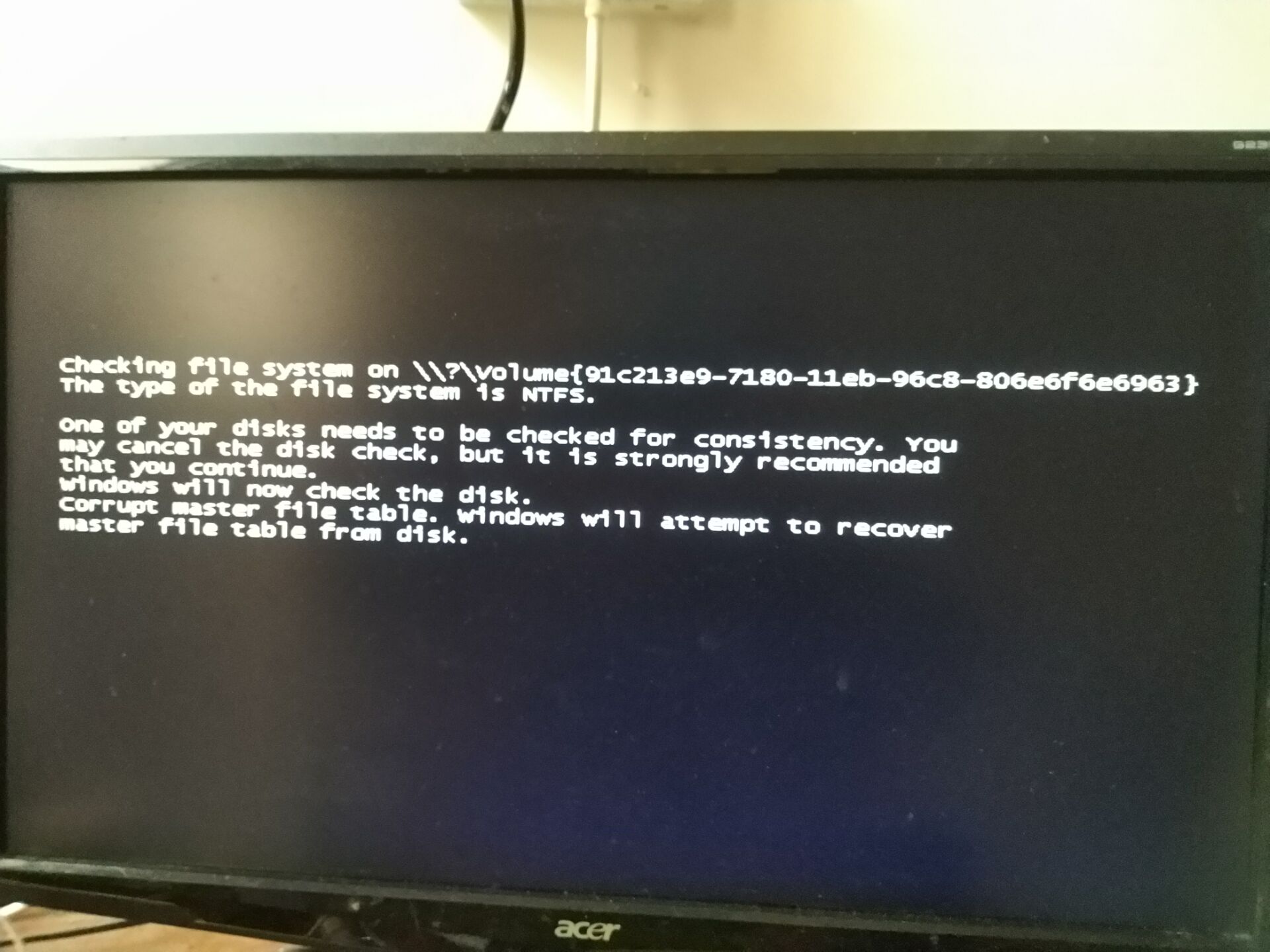 硬盘结构损坏无法读取怎么解决,硬盘磁盘结构损坏无法读取怎么办