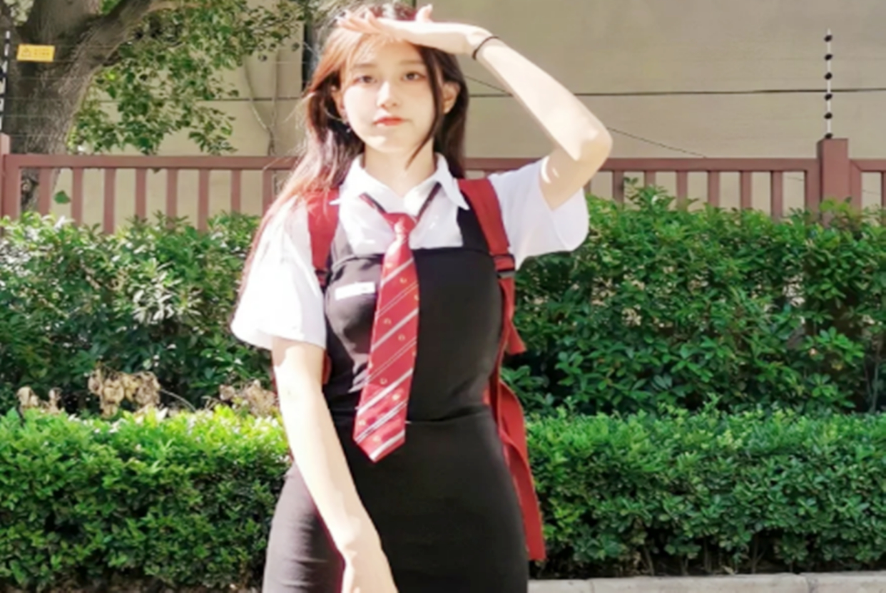 女生美颜p图前后对比,男生美颜前后对比变女生