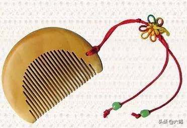 如何将梳子卖给寺庙的和尚,怎么把梳子卖给和尚的故事