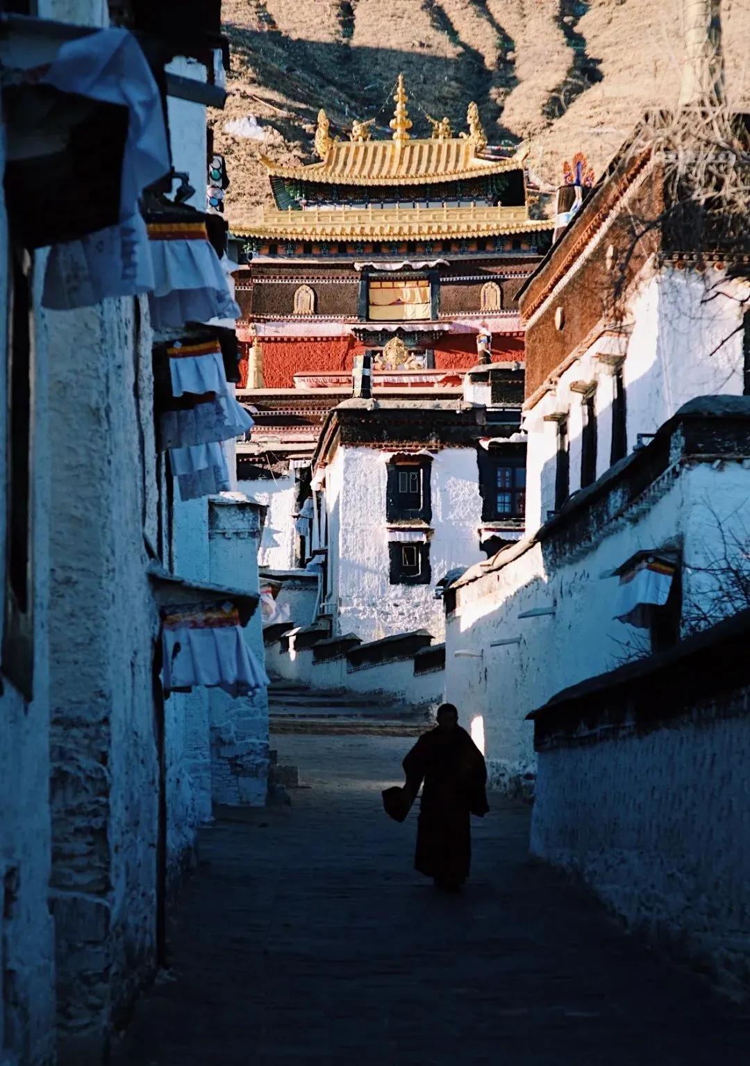 日喀则一座宝藏之城,日喀则日光之城