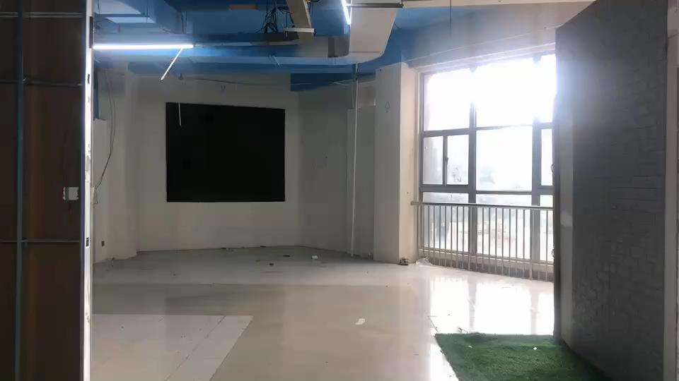 南京江宁顾家商场被租户投诉:租期未到被强制搬离