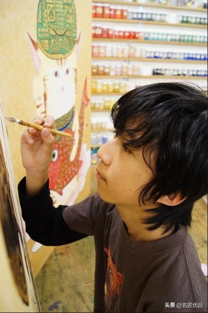 20岁少年建“猫猫寺”，和尚住持全是猫咪，网友：不敢撸不敢吸