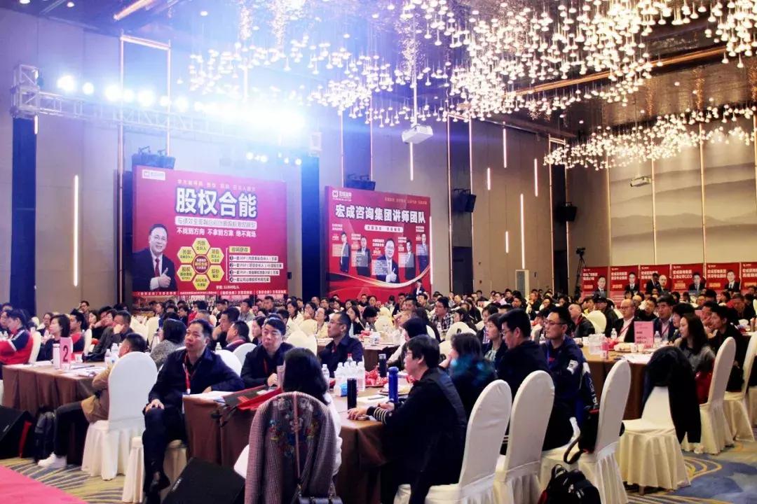 前台文员工作好做吗,前台文员工资低吗