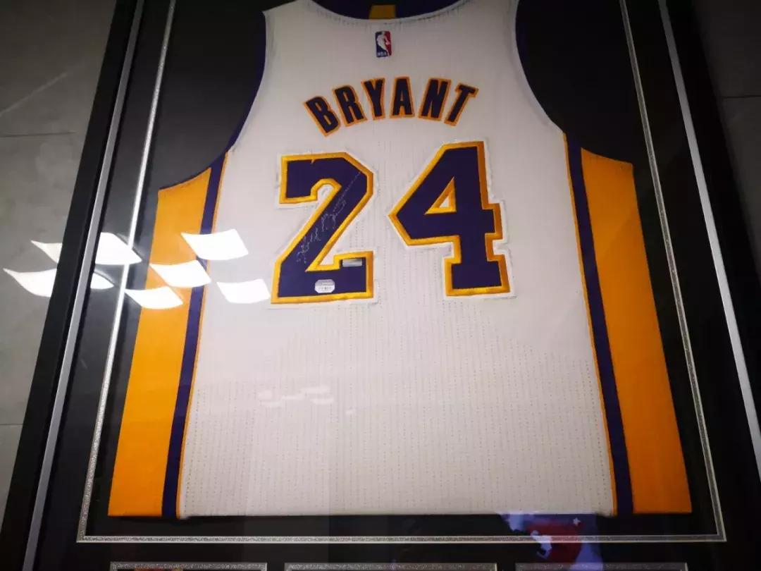 一个鞋柜高2米多少钱,一个鞋柜长1米3多少钱