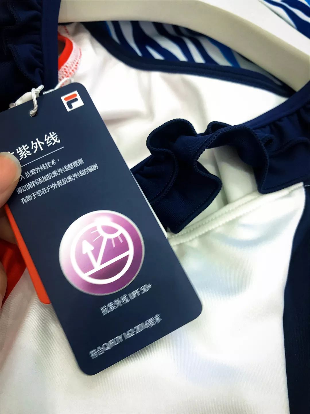 新手泳衣如何选购好的品牌,如何选择合适的儿童泳衣