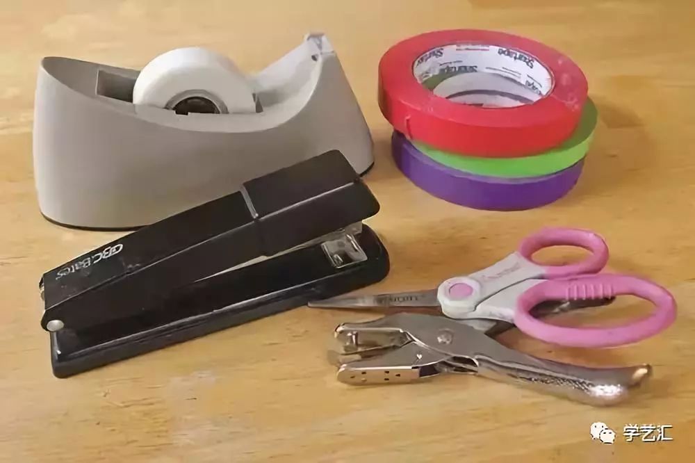 儿童画什么颜料入门推荐,小孩学颜料画的入门教程