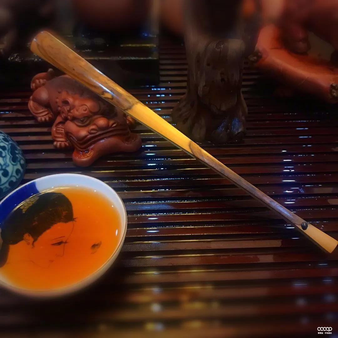 折扇几百到几万,几百到几千的折扇