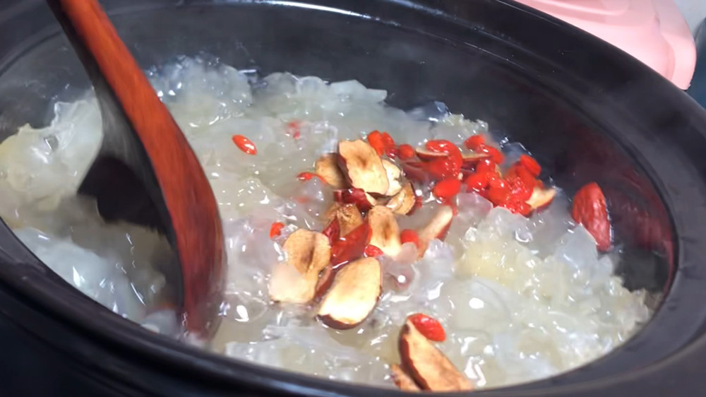 秋天要多吃这几样食物,秋天要多吃这个汤