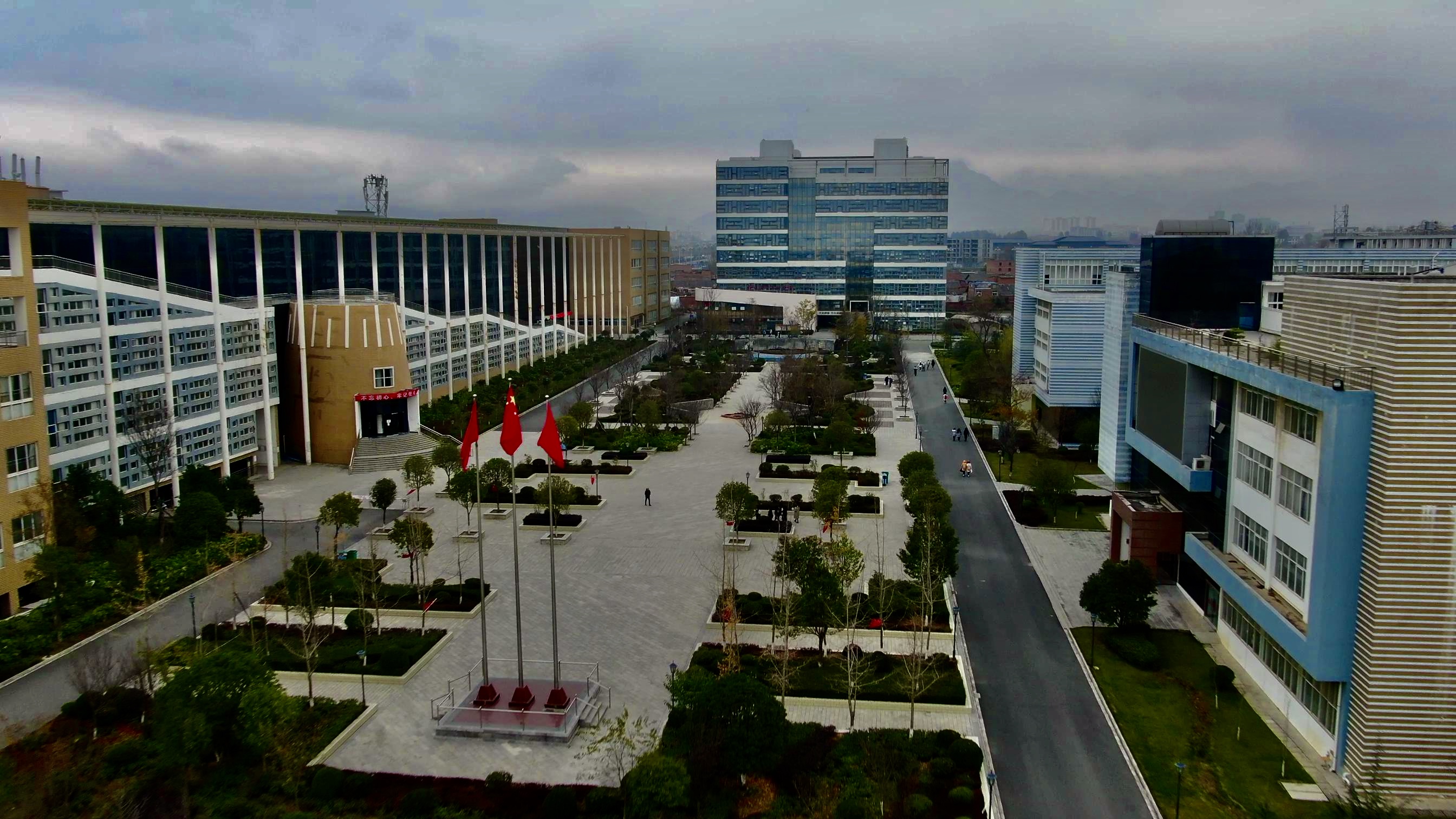 云南师专有哪些,云南师大有哪些学院