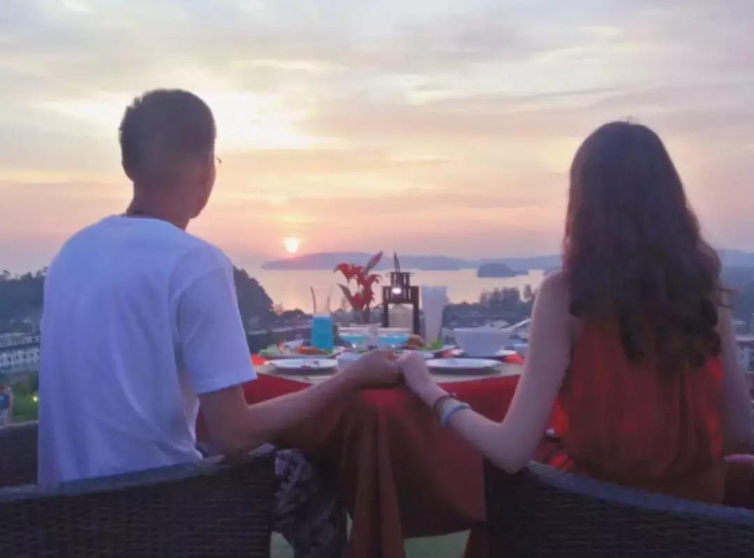 不愿意为你花钱那是天经地义,不愿意给你花钱的一定不爱你