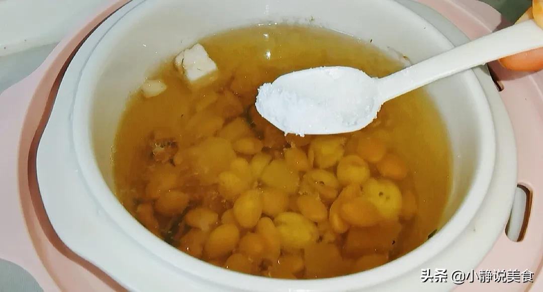 孩子瘦小不爱吃饭炖什么汤喝,孩子体质差总感冒适合什么汤