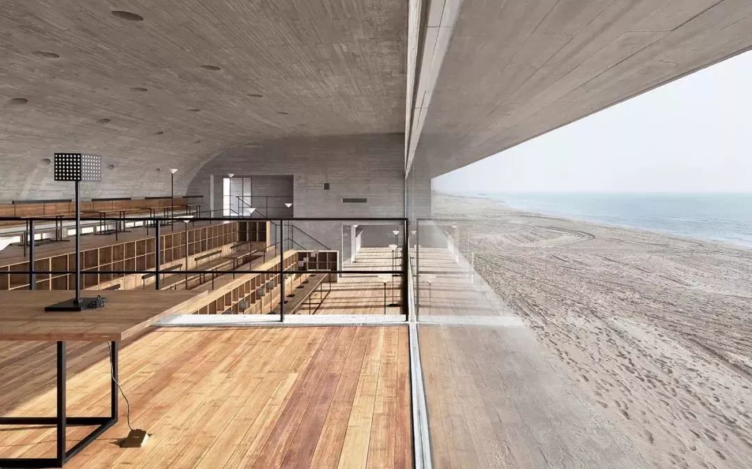 孤独的建筑物,孤独的建筑金湾