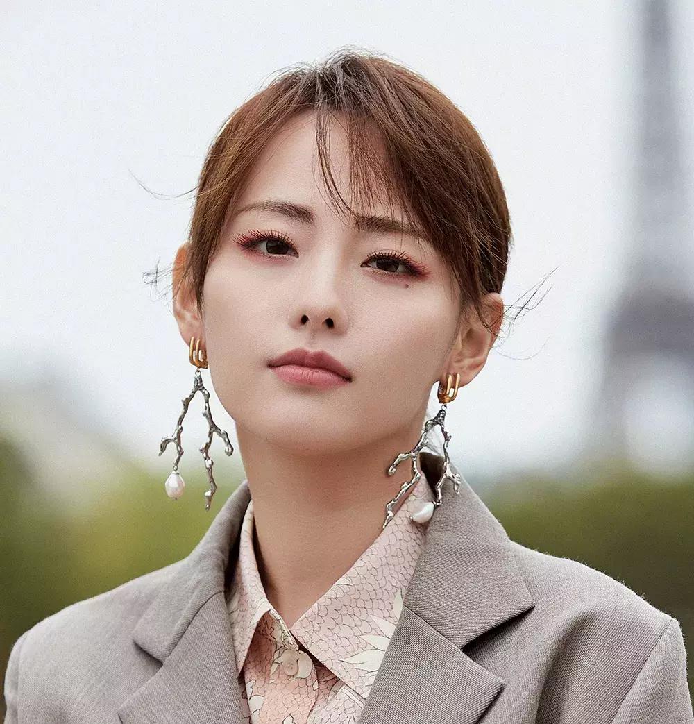 吹爆Angelababy、孟美岐的时装周生图,奶油肌用这些气垫打造