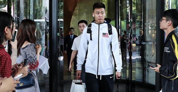 周琦回应被吐槽无惧任何声音,周琦被吐槽上场45分钟