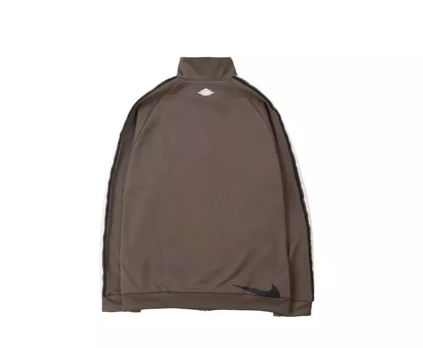 travisscott最新上脚复古nike,travisscottxnike发布