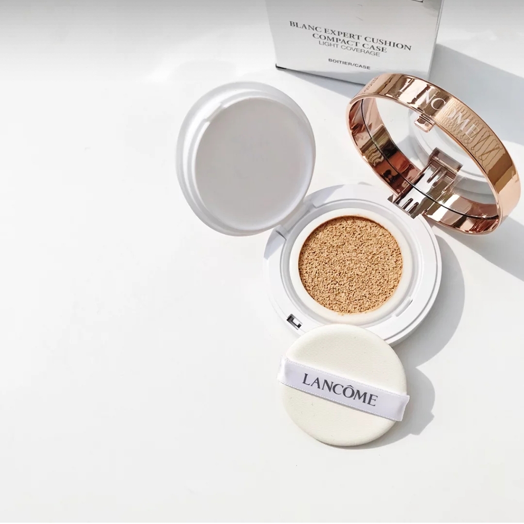 气垫和粉底液哪个更水润,大干皮推荐粉底液气垫