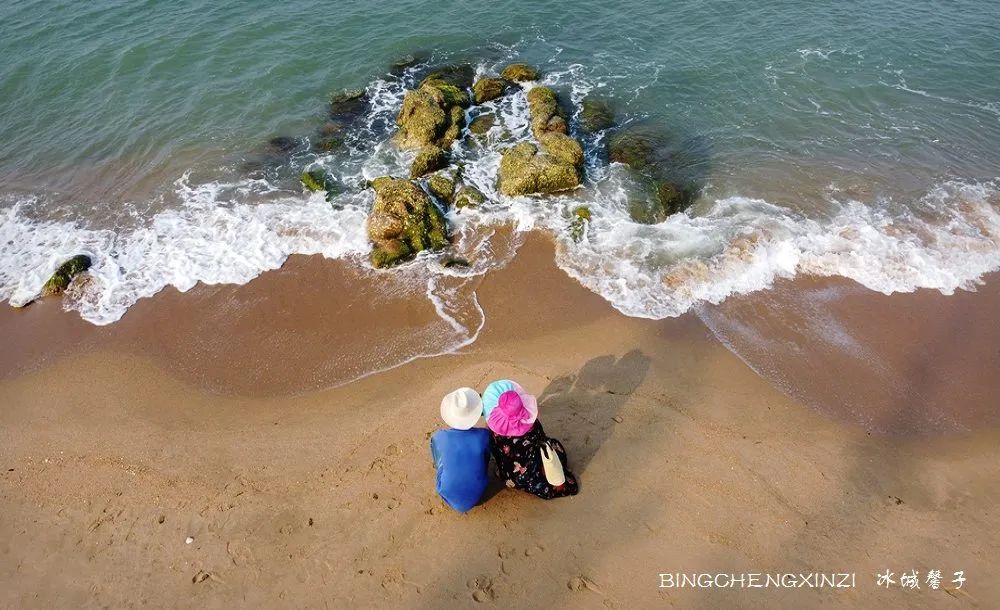 踏海听浪游泳的相关歌曲,听海的声音海浪拍打沙滩