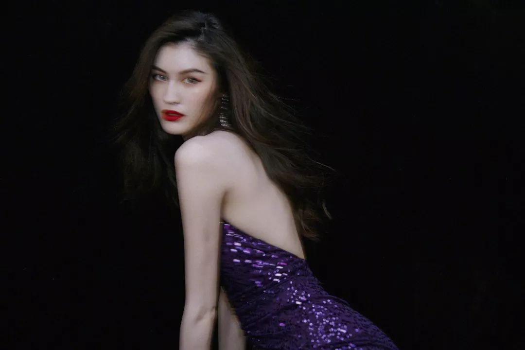 国际超模刘雯何穗,何穗刘雯谁的出场费高