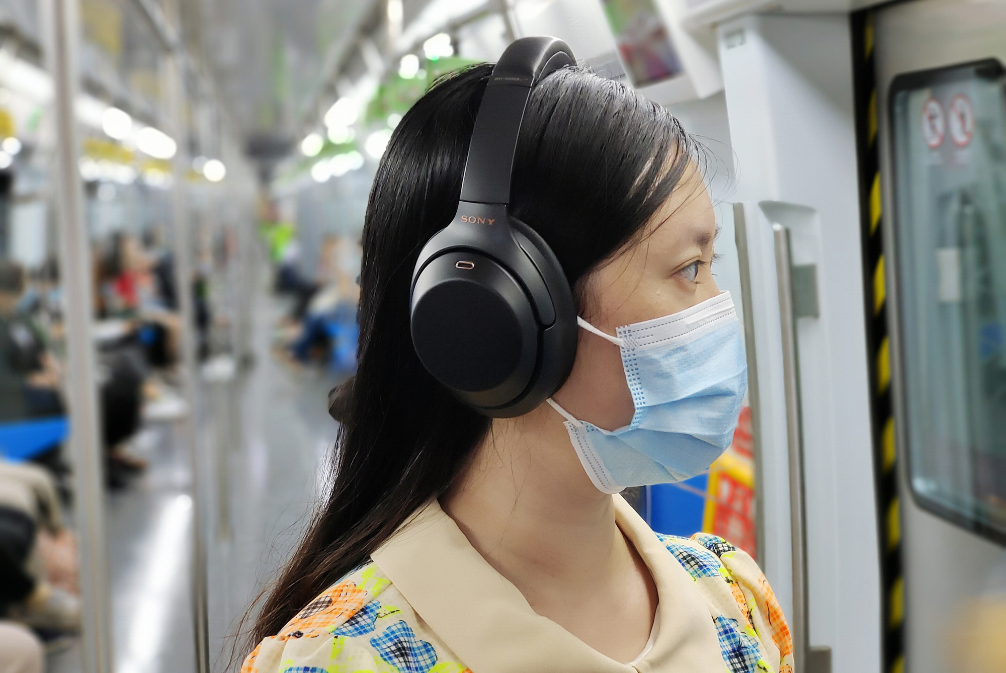 索尼降噪耳机wh-1000xm4操作,索尼头戴耳机降噪实测