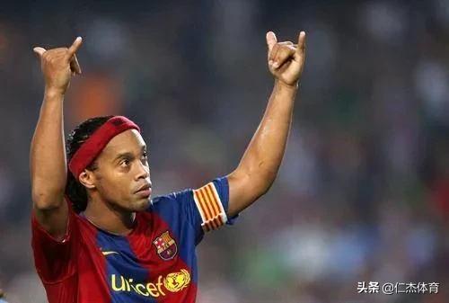 足坛十大大师,足坛上的艺术家