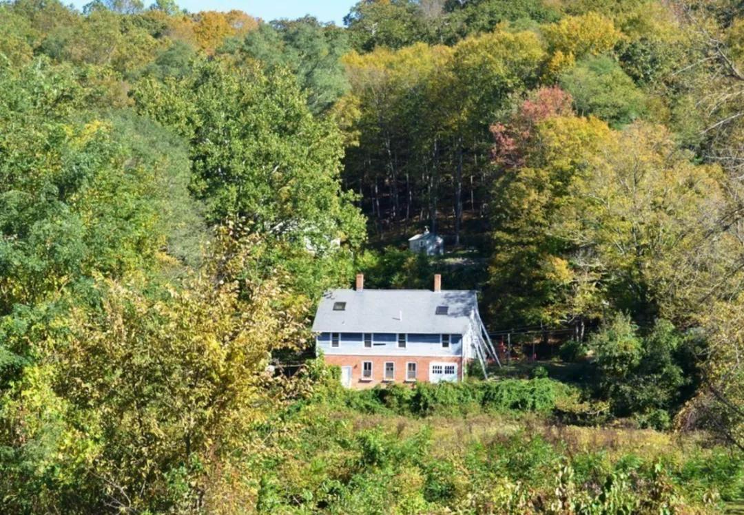 奖门人：曾用“中国威胁论”炒房，如今日本处处皆“鹤岗”