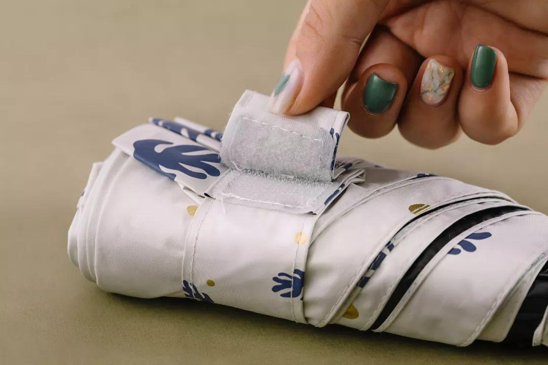 程潇白色珠光绸,程潇的美颜秘诀