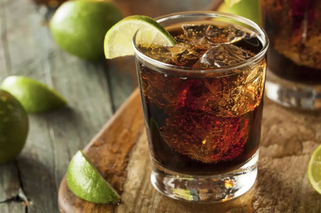 世界上最有营养的垃圾食品,世界十大健康食品和十大垃圾食品