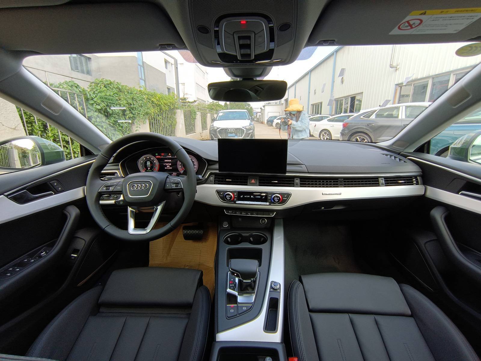 奥迪a5撩妹测试,开奥迪a5可以撩妹吗