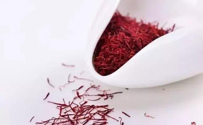 藏红花女性必备,每天必不可少的藏红花