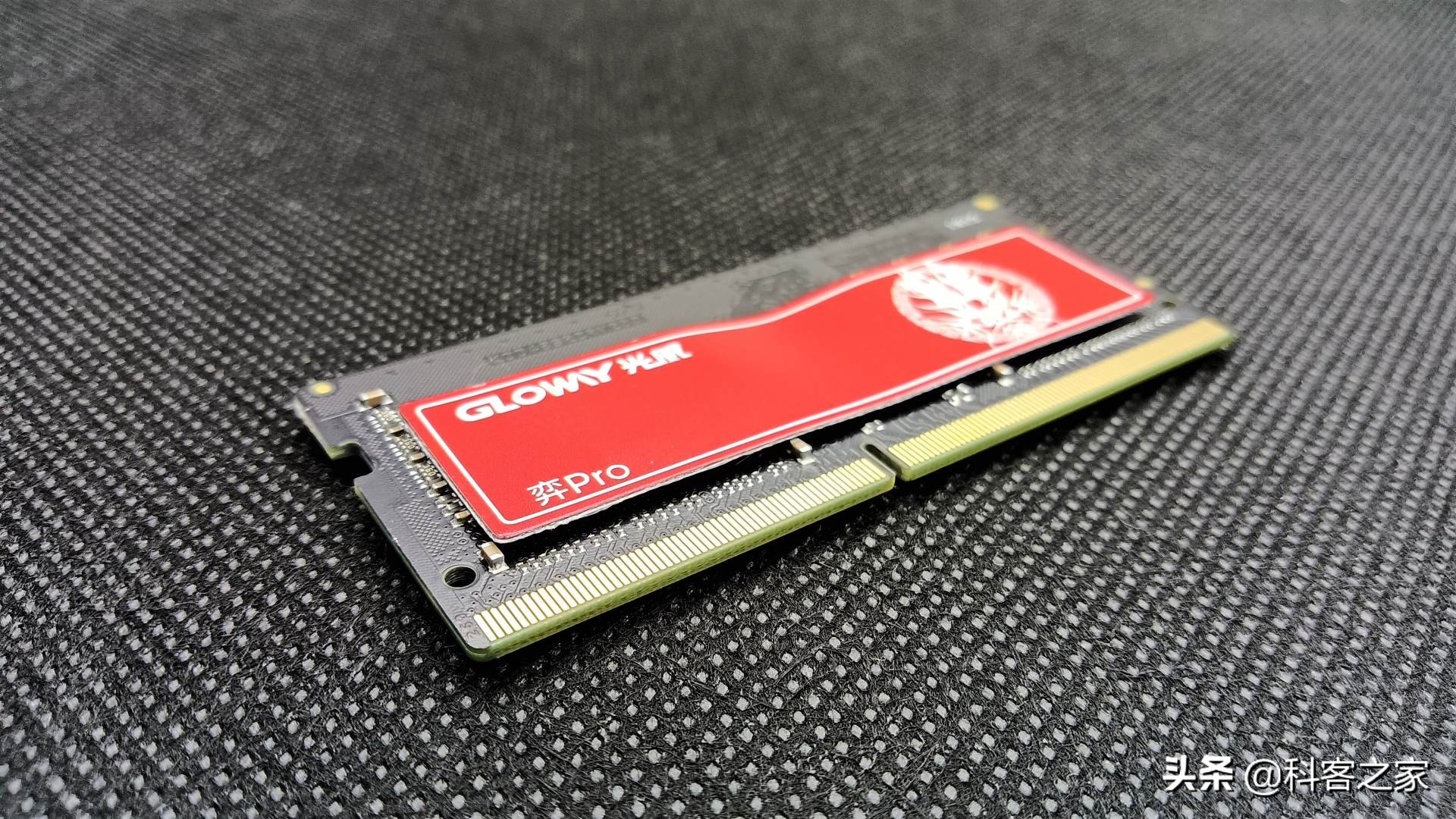 内存不一样的品牌能组成双通道吗,内存牌子不一样可以双通道吗